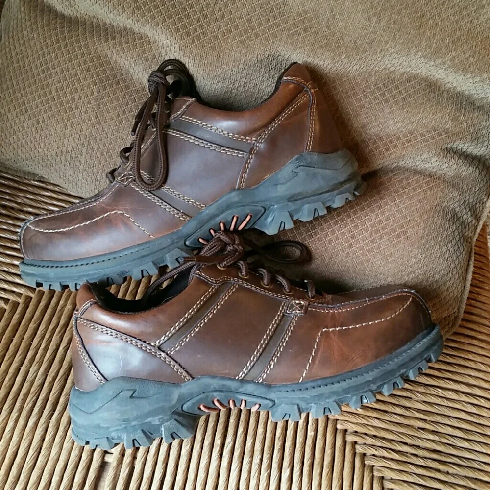 Arizona Jean Co,boys size 4 dress shoes, brown